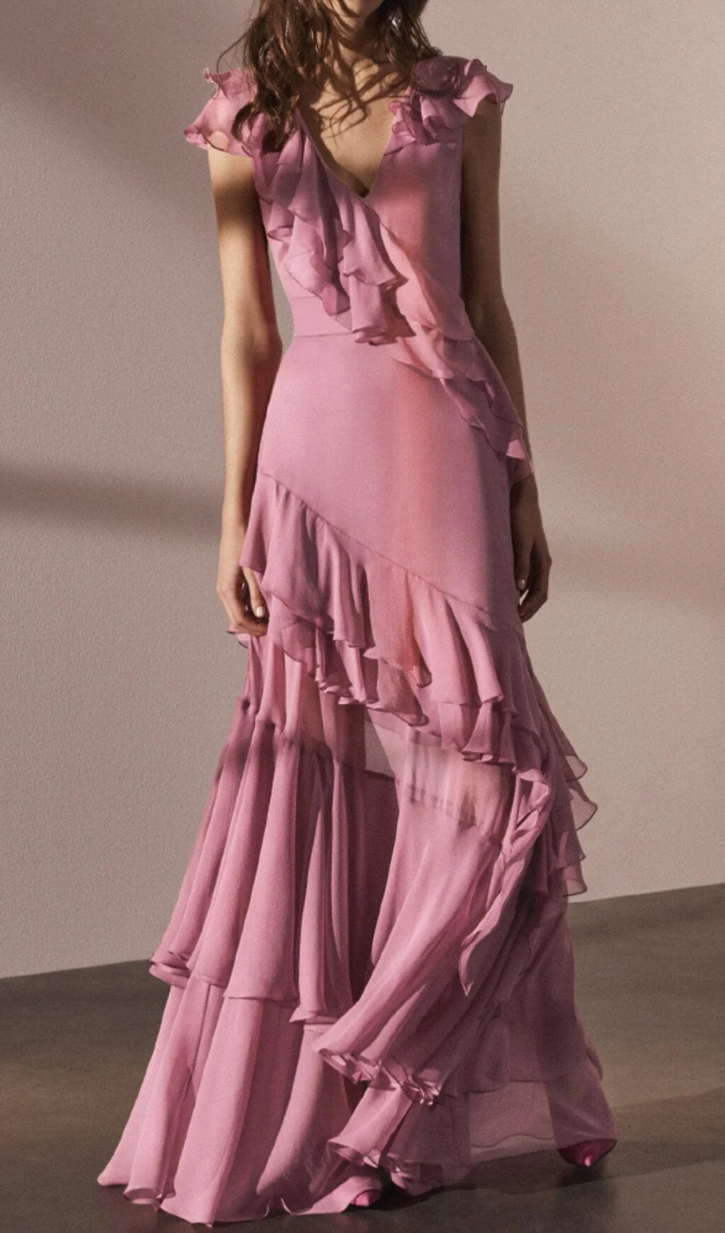 Robe de bal plissée à col en V, sans manches, avec fermeture éclair dans le dos